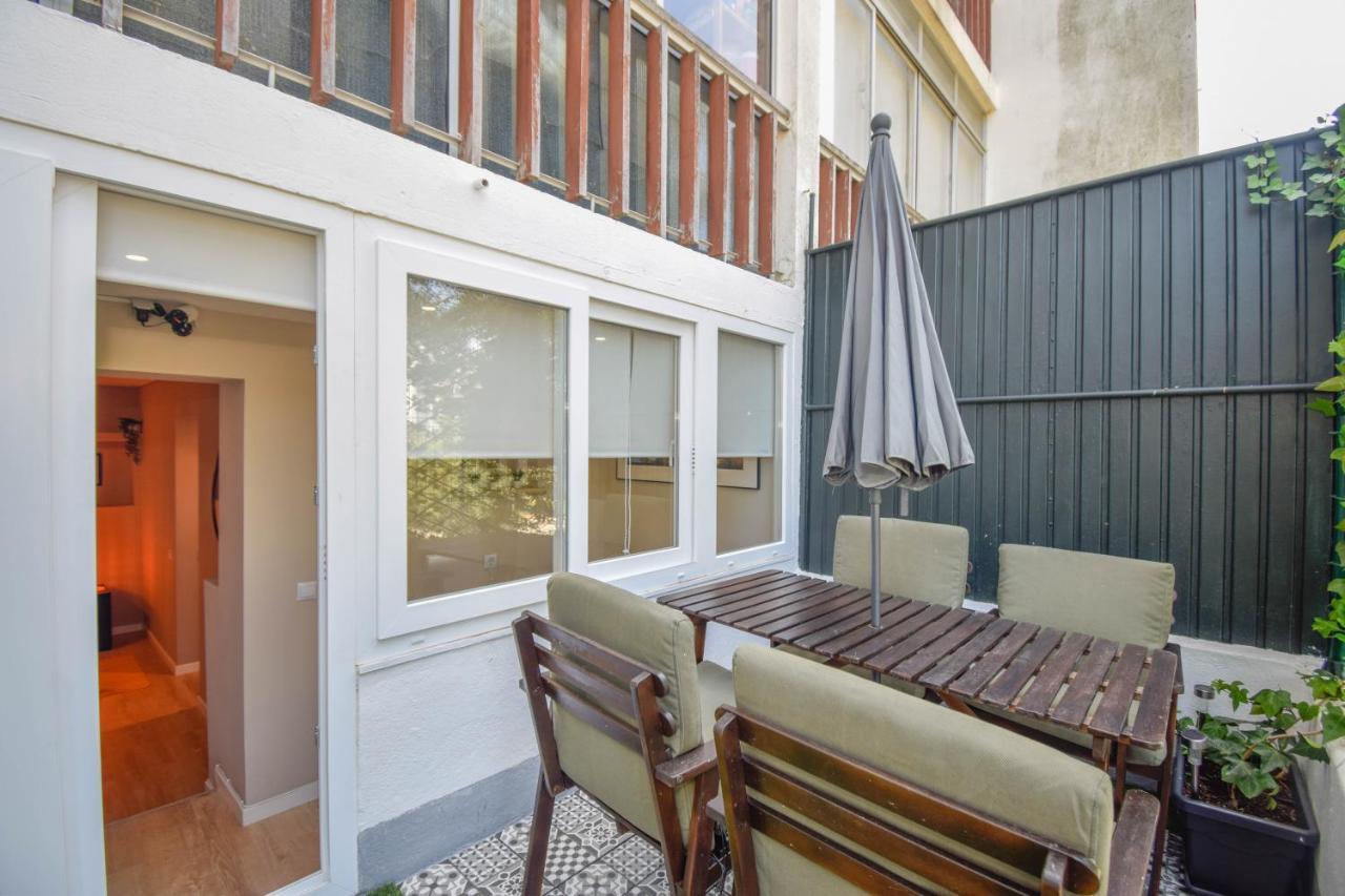 Cascais Studio Outdoor Patio Newly Renovated Exterior photo